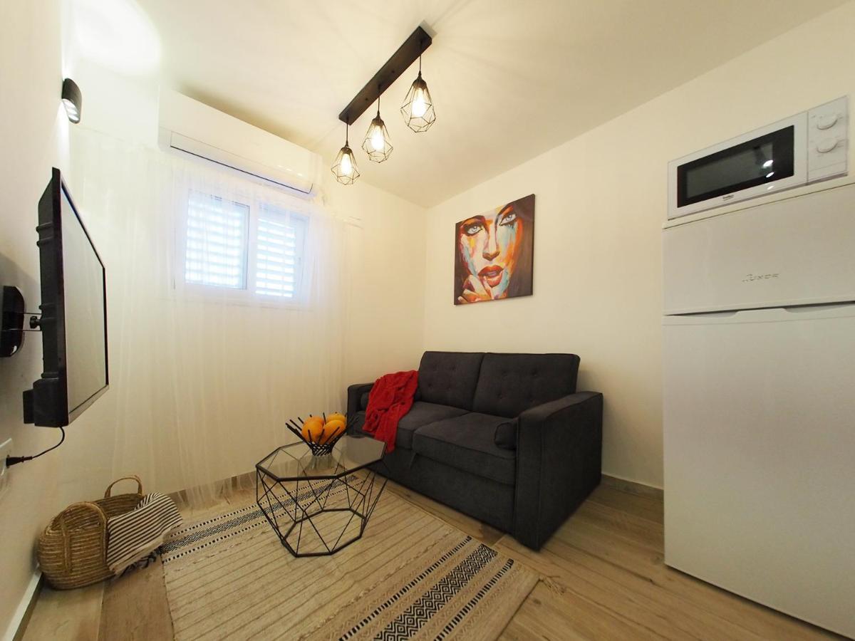 Studio Ariana And Patio Bat Yam Εξωτερικό φωτογραφία