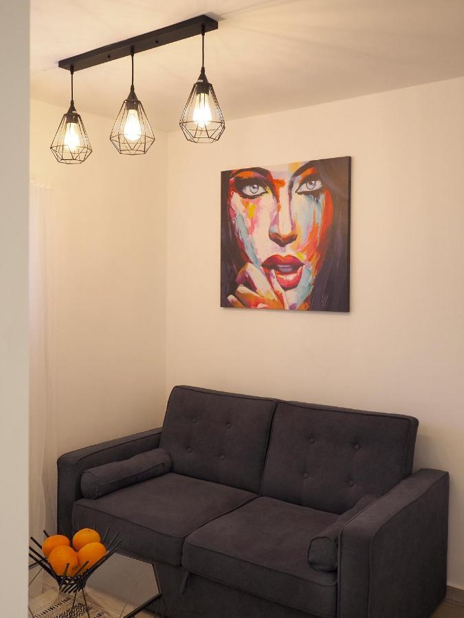 Studio Ariana And Patio Bat Yam Εξωτερικό φωτογραφία